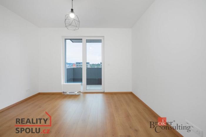 Pronájem bytu 2+kk, Praha, Zlochova, 54 m2