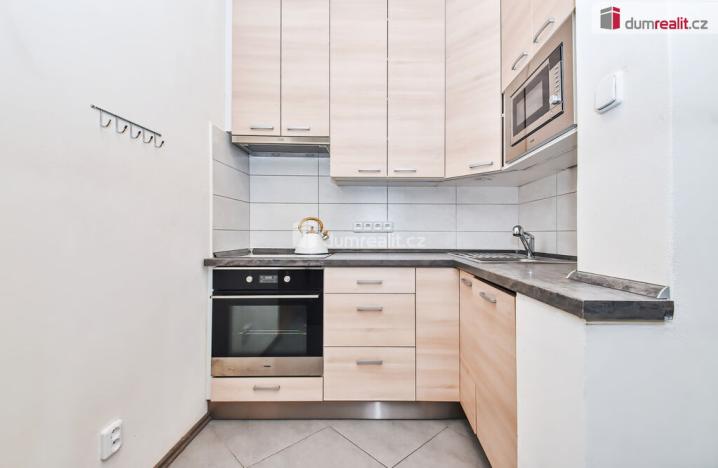 Prodej bytu 2+kk, Praha - Libeň, U libeňského pivovaru, 50 m2