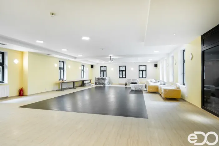 Prodej ubytování, Jablonec nad Nisou, U Lesního divadla, 2930 m2