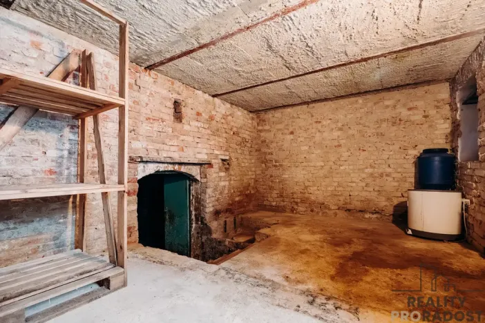 Prodej vinného sklepa, Mikulčice, 65 m2