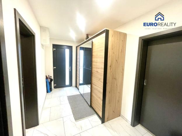 Prodej rodinného domu, Mnichov, 144 m2