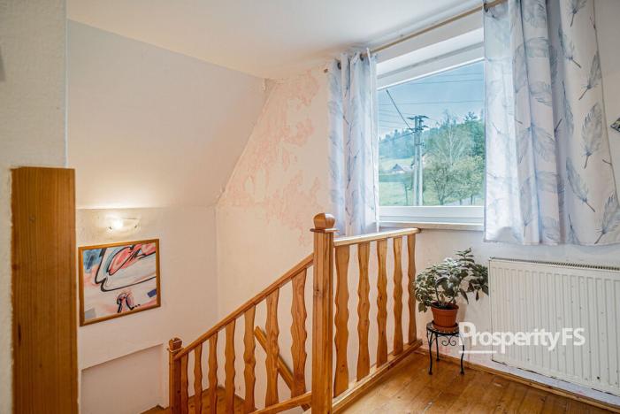 Prodej rodinného domu, Hrádek, 200 m2