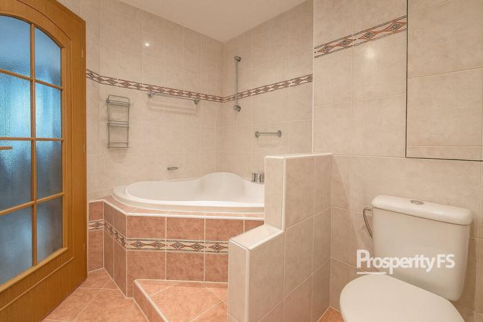 Prodej bytu 3+1, Česká Lípa, Bratří Čapků, 67 m2