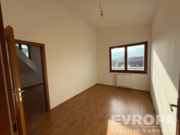 Prodej bytu 5+1, Frýdlant nad Ostravicí, Školní, 222 m2