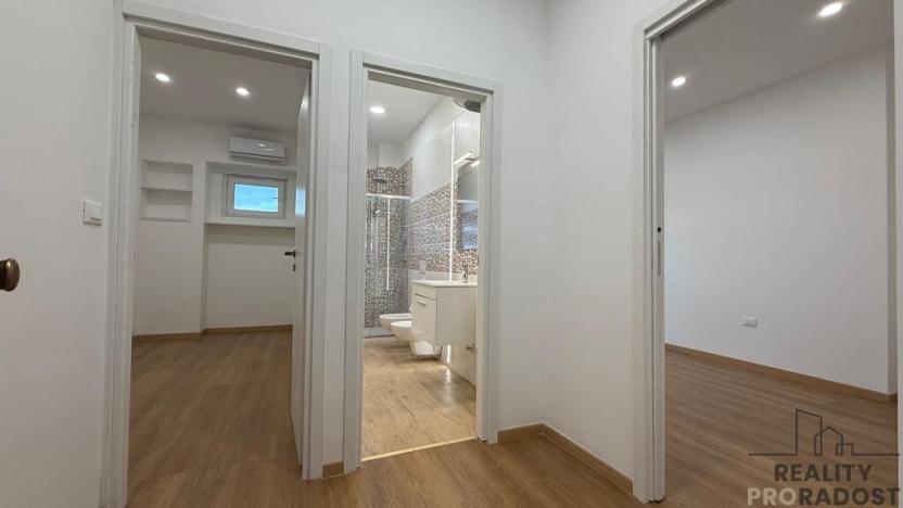 Prodej bytu 3+kk, Montesilvano,Itálie, 55 m2