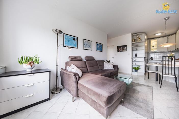 Pronájem bytu 2+kk, Praha - Písnice, Na okruhu, 43 m2