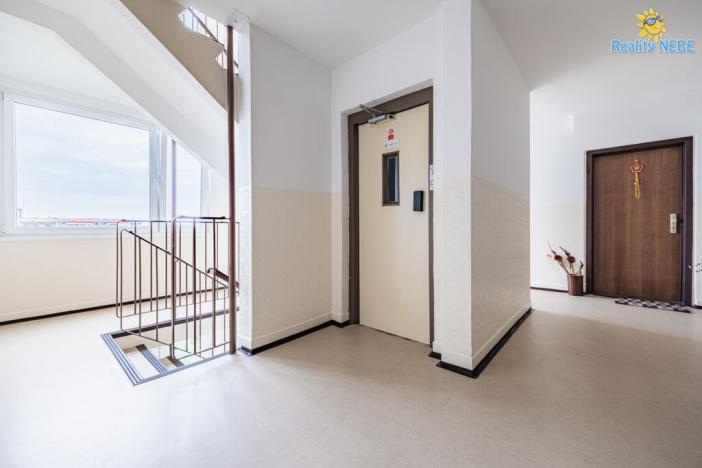 Pronájem bytu 2+kk, Praha - Písnice, Na okruhu, 43 m2