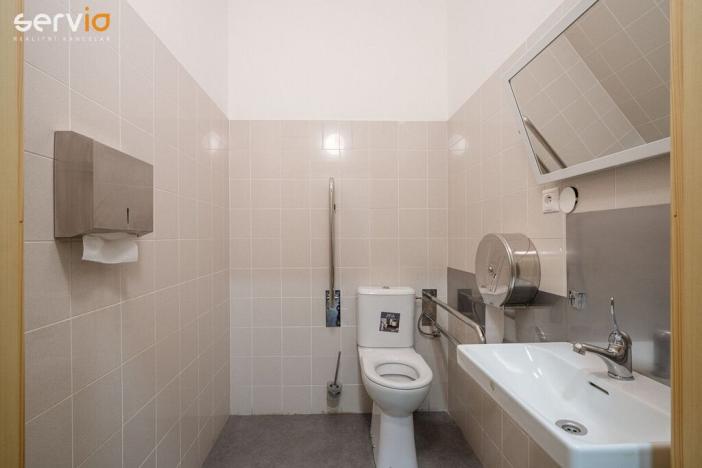 Pronájem kanceláře, Brno, Kobližná, 395 m2