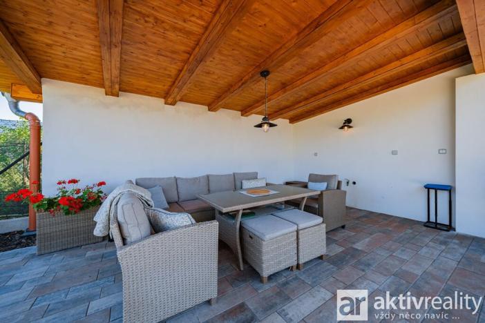 Prodej rodinného domu, Hrobce - Rohatce, Na Vršku, 144 m2