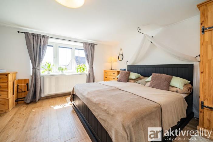 Prodej rodinného domu, Hrobce - Rohatce, Na Vršku, 144 m2