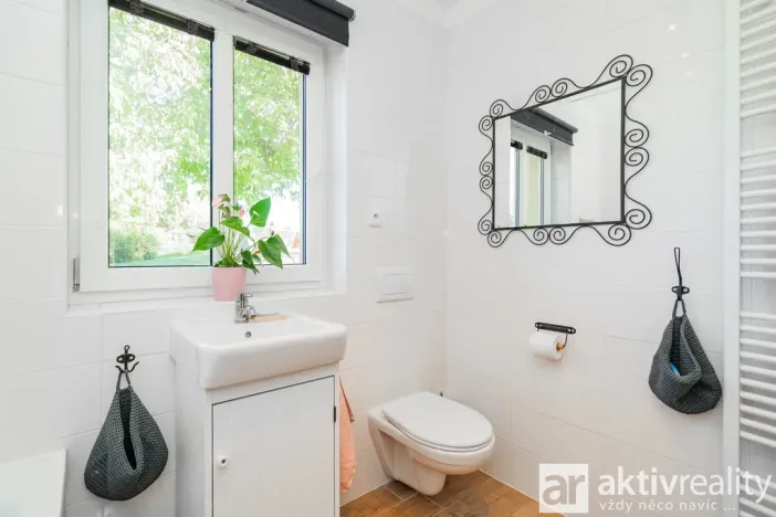 Prodej rodinného domu, Hrobce - Rohatce, Na Vršku, 144 m2