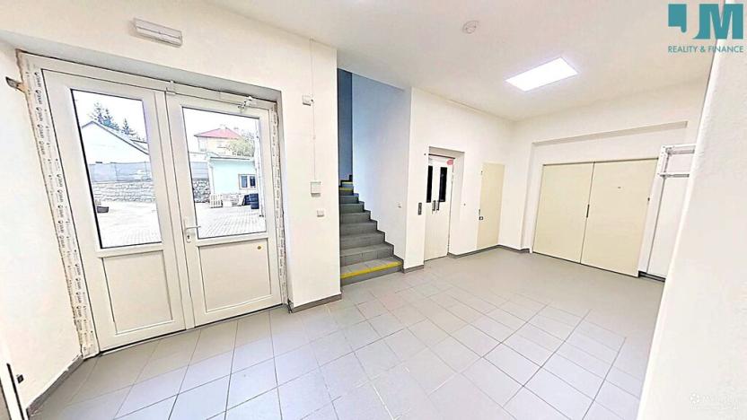 Prodej komerční nemovitosti, Třebíč, Koželužská, 838 m2