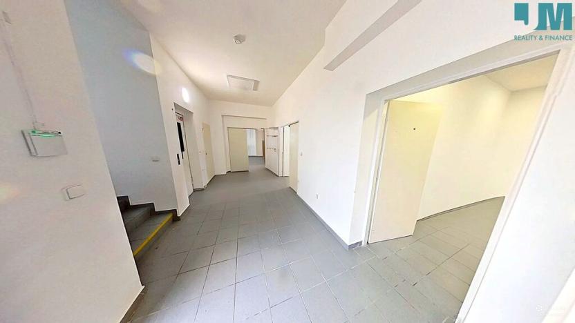 Prodej komerční nemovitosti, Třebíč, Koželužská, 838 m2