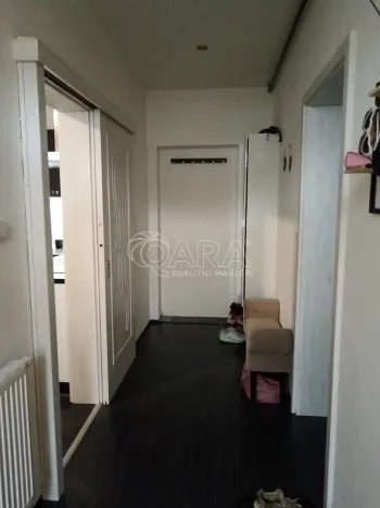 Pronájem bytu 2+1, Zlín - Prštné, Náves, 72 m2