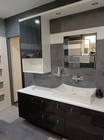 Pronájem bytu 2+1, Zlín - Prštné, Náves, 72 m2