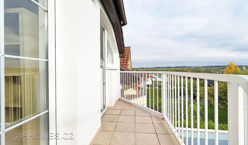 Pronájem rodinného domu, Praha - Dolní Chabry, Velemínská, 107 m2