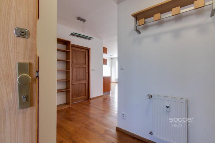 Pronájem bytu 2+kk, Praha - Prosek, Cihlářská, 65 m2