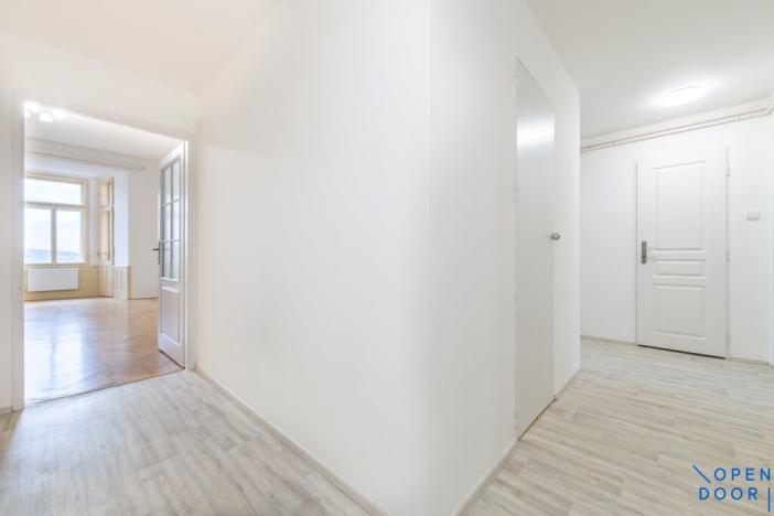 Pronájem bytu 3+1, Praha - Vinohrady, U Havlíčkových sadů, 121 m2