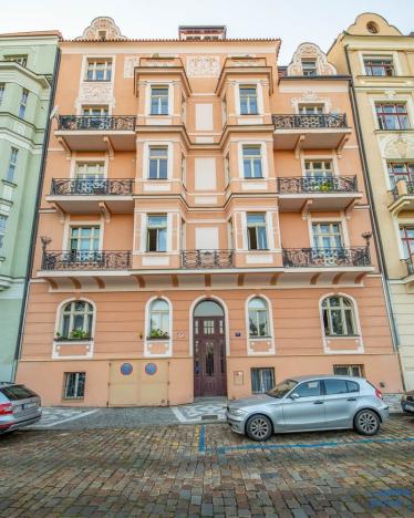 Pronájem bytu 3+1, Praha - Vinohrady, U Havlíčkových sadů, 121 m2