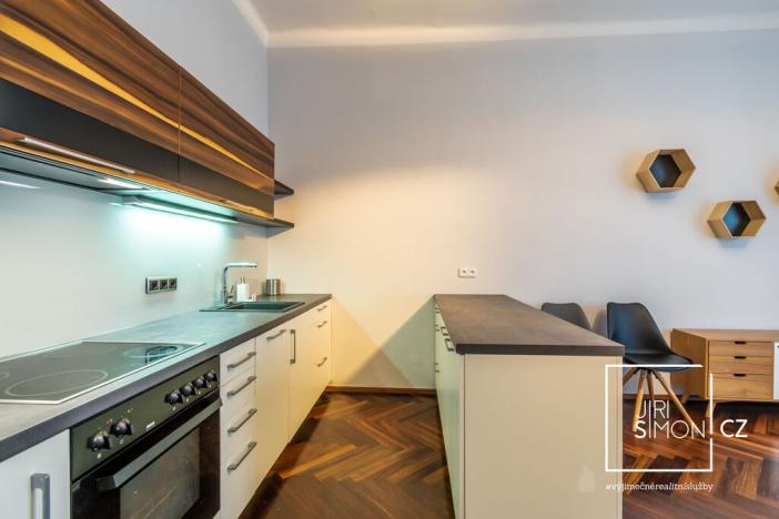 Pronájem bytu 2+kk, Praha - Žižkov, Bořivojova, 53 m2