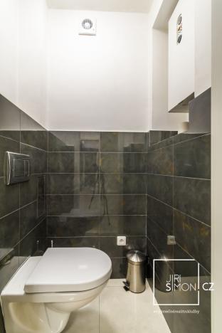 Pronájem bytu 2+kk, Praha - Žižkov, Bořivojova, 53 m2