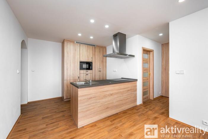 Pronájem bytu 2+kk, Praha - Stodůlky, Neustupného, 51 m2