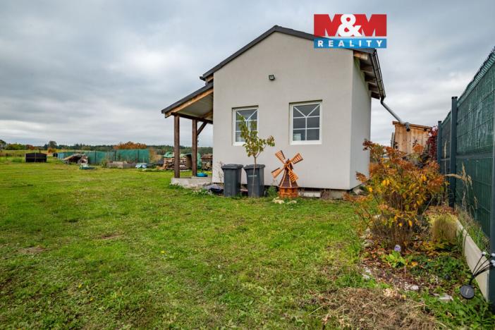 Prodej pozemku pro bydlení, Křenovice, 755 m2