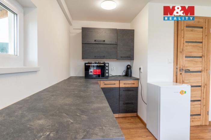 Prodej pozemku pro bydlení, Křenovice, 755 m2