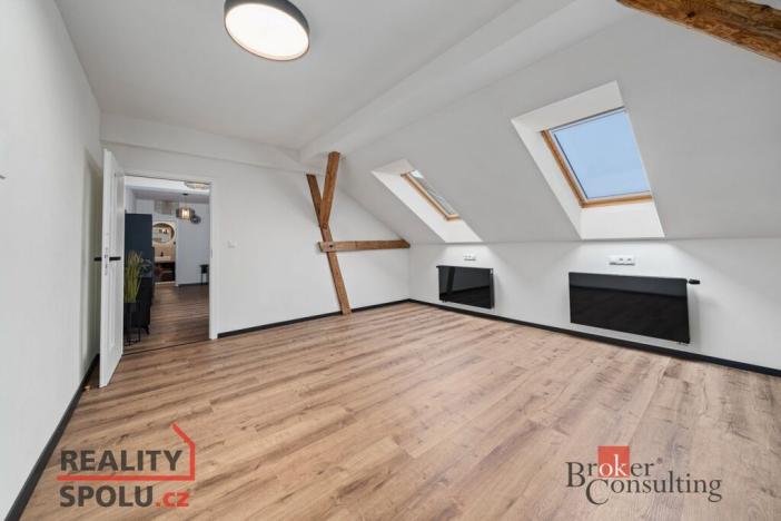 Pronájem rodinného domu, Jičín - Holínské Předměstí, Kollárova, 105 m2