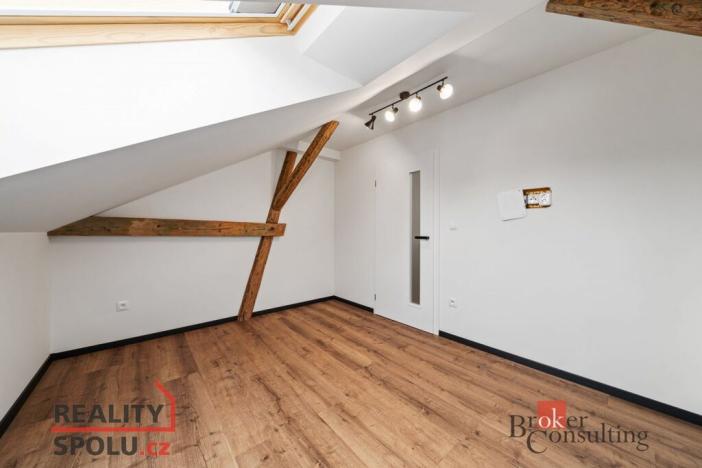 Pronájem rodinného domu, Jičín - Holínské Předměstí, Kollárova, 105 m2