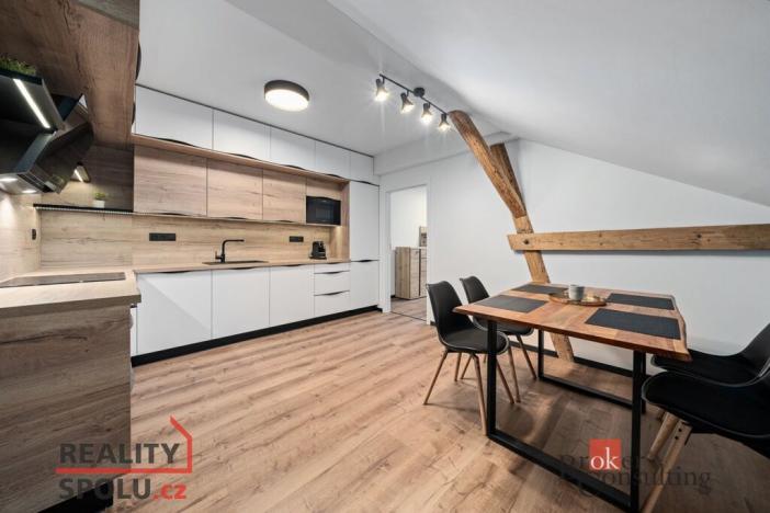 Pronájem rodinného domu, Jičín - Holínské Předměstí, Kollárova, 105 m2