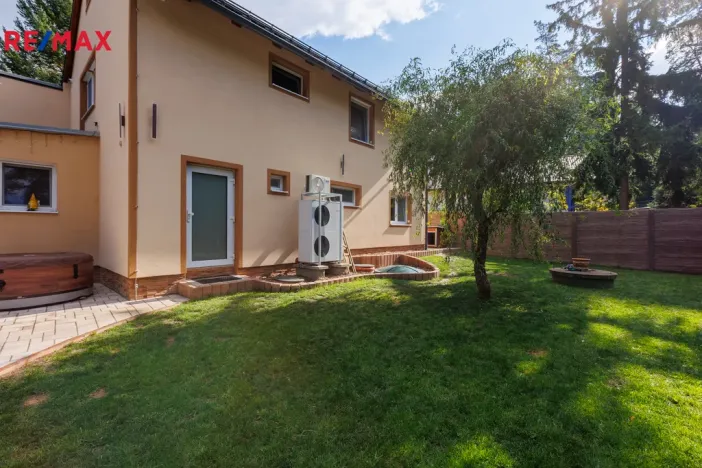 Prodej rodinného domu, Děpoltovice - Nivy, 245 m2