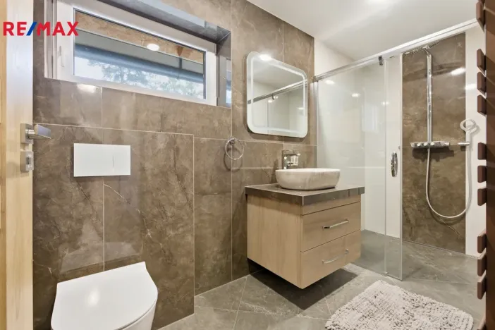 Prodej rodinného domu, Děpoltovice - Nivy, 245 m2