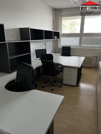 Pronájem obchodního prostoru, Frýdek-Místek, Pionýrů, 2690 m2