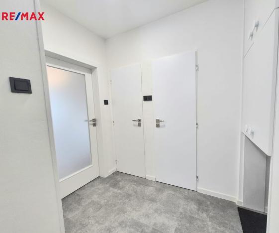 Pronájem bytu 2+1, Praha - Dejvice, Koulova, 77 m2