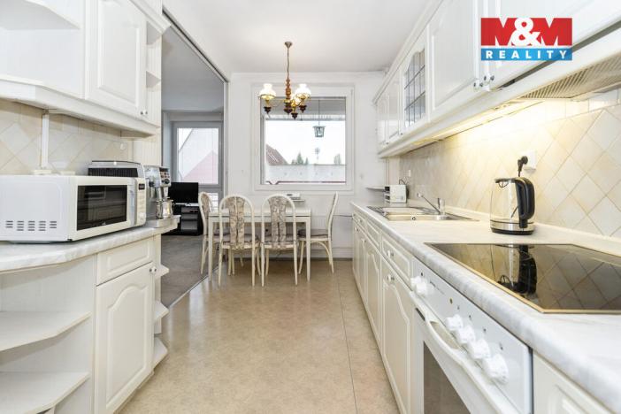 Prodej bytu 3+1, Pardubice - Bílé Předměstí, Dašická, 84 m2