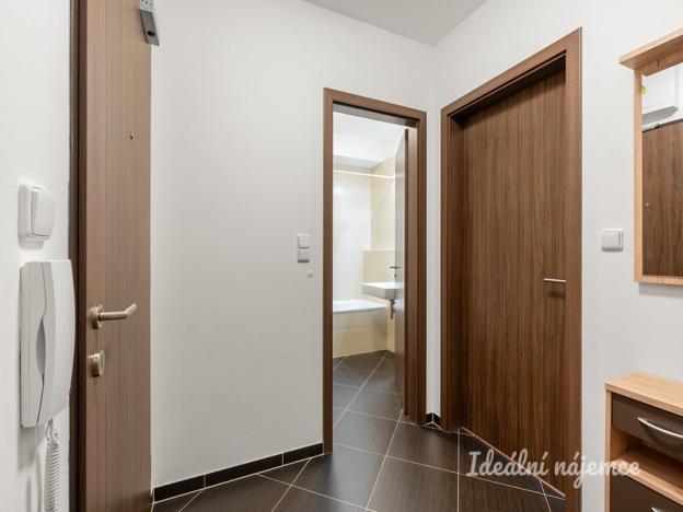 Pronájem bytu 2+kk, Praha - Hlubočepy, náměstí Olgy Scheinpflugové, 49 m2