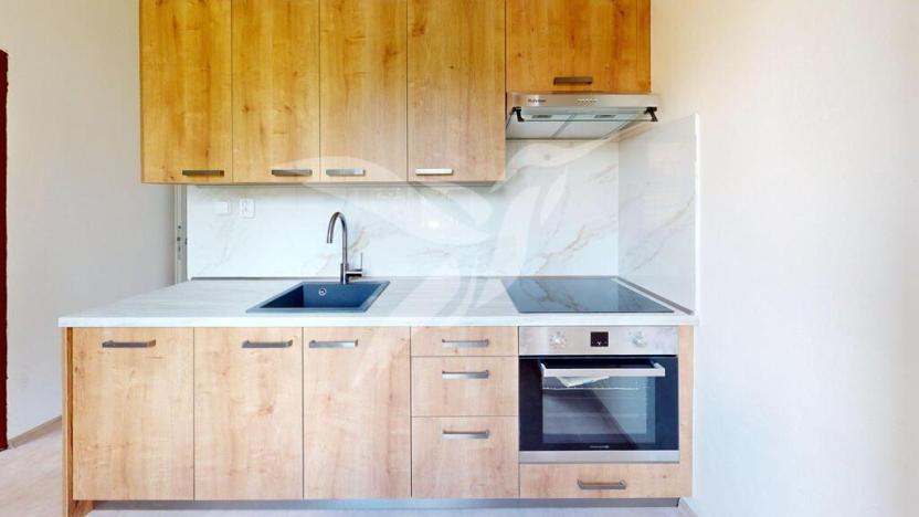 Pronájem bytu 2+1, Plzeň, Koterovská, 51 m2