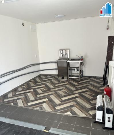 Pronájem komerční nemovitosti, Chválenice, 20 m2