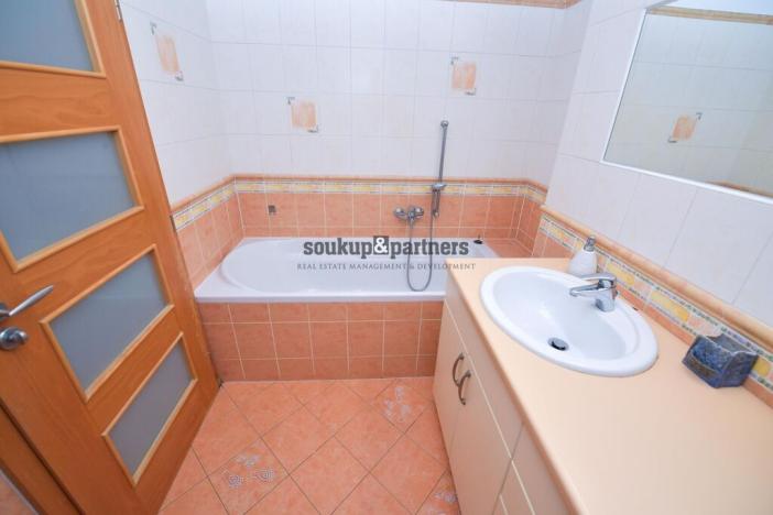 Pronájem bytu 3+kk, Praha - Hlubočepy, Hlubočepská, 90 m2