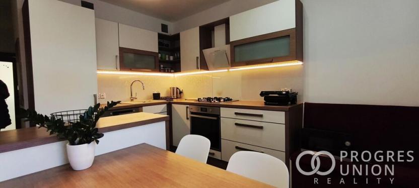 Prodej bytu 2+1, Valašské Meziříčí - Krásno nad Bečvou, Zašovská, 57 m2