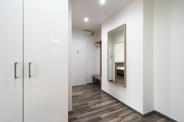 Pronájem bytu 1+1, Praha - Vokovice, Kladenská, 36 m2