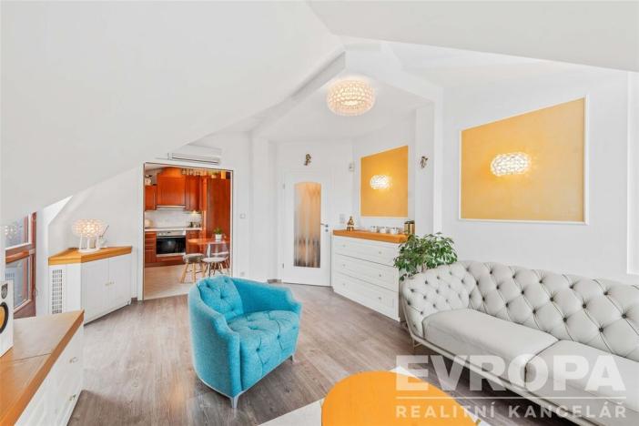Prodej bytu 2+kk, Praha - Hostivař, Pražská, 52 m2
