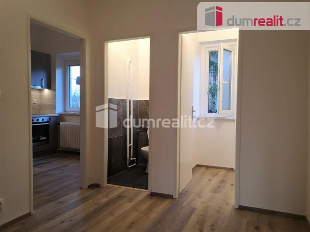 Pronájem bytu 2+1, Praha - Košíře, Na Stárce, 75 m2