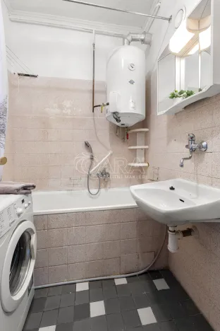 Prodej bytu 4+kk, Úhřetice, 75 m2