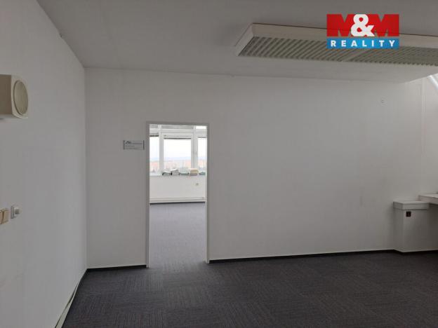 Pronájem kanceláře, Brno - Lesná, Slavíčkova, 30 m2