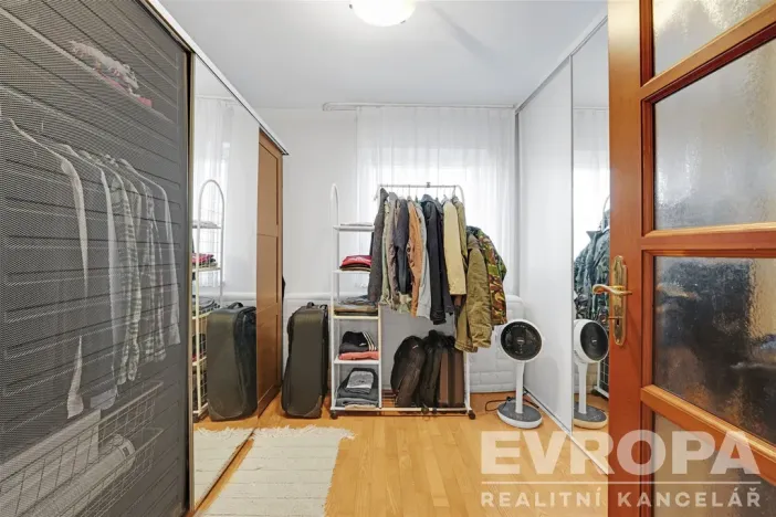 Prodej rodinného domu, Nymburk, Pístecká, 350 m2