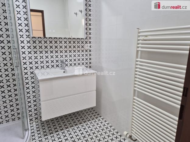 Pronájem bytu 2+kk, Český Krumlov - Vyšný, Vyšenská, 56 m2