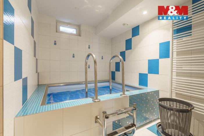 Prodej činžovního domu, Karlovy Vary - Stará Role, Dlouhá, 402 m2