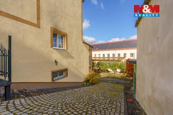 Prodej činžovního domu, Karlovy Vary - Stará Role, Dlouhá, 402 m2